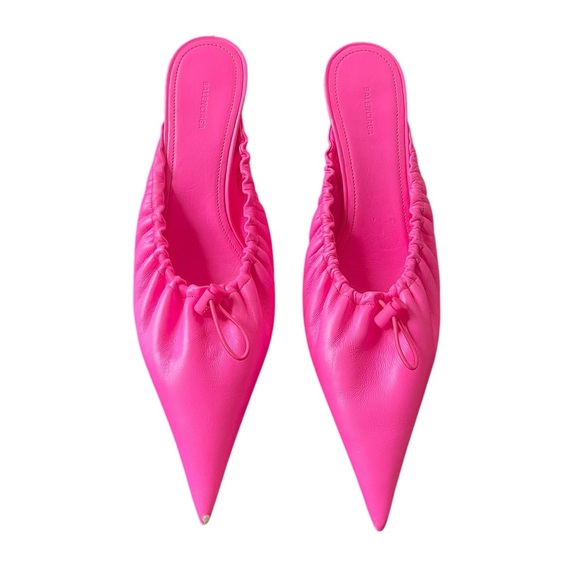 Balenciaga Women’s Knife Scrunch Mule 37 Neon Pink Low Heel Napa Leather FLAWED - Picture 1 of 11